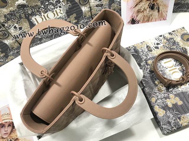 Dior专柜新款迪奥顶级原单Lady七格磨砂藤格纹牛皮翻盖手提女包 djfk1123